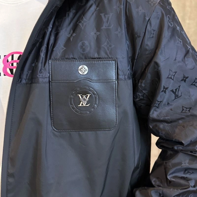 Fashionable Louis Vuitton Outwear 132969