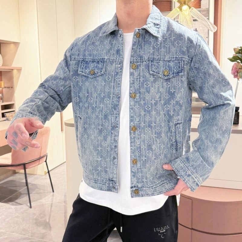 Louis Vuitton Outwear OnTrend 132953