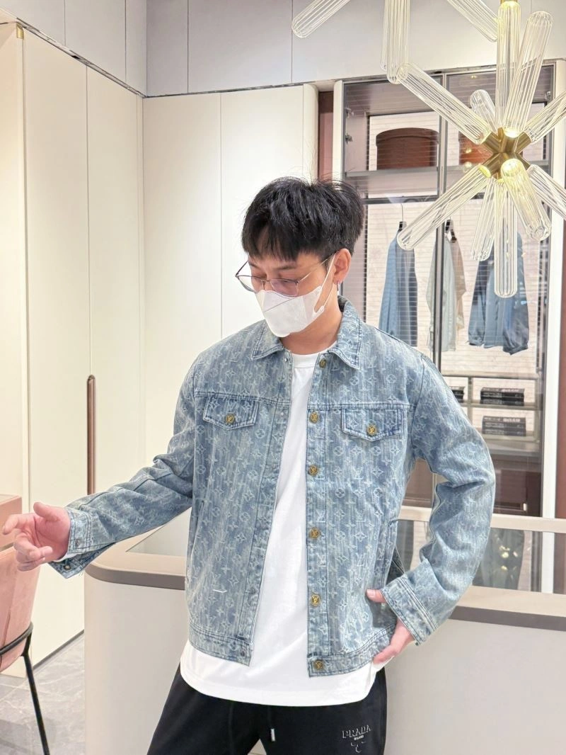 Louis Vuitton Outwear OnTrend 132953