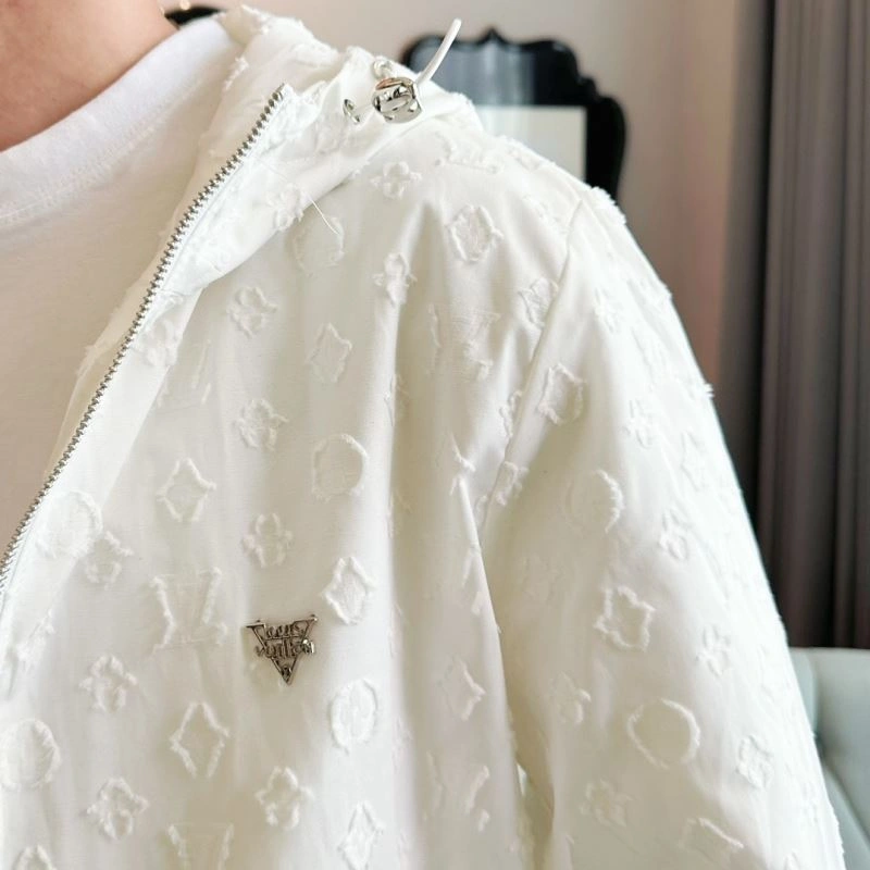 Louis Vuitton Outwear Snug 132971