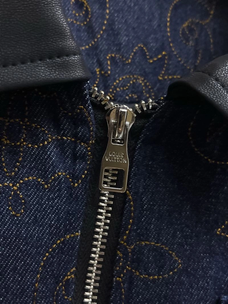 Premium Louis Vuitton Outwear 132941