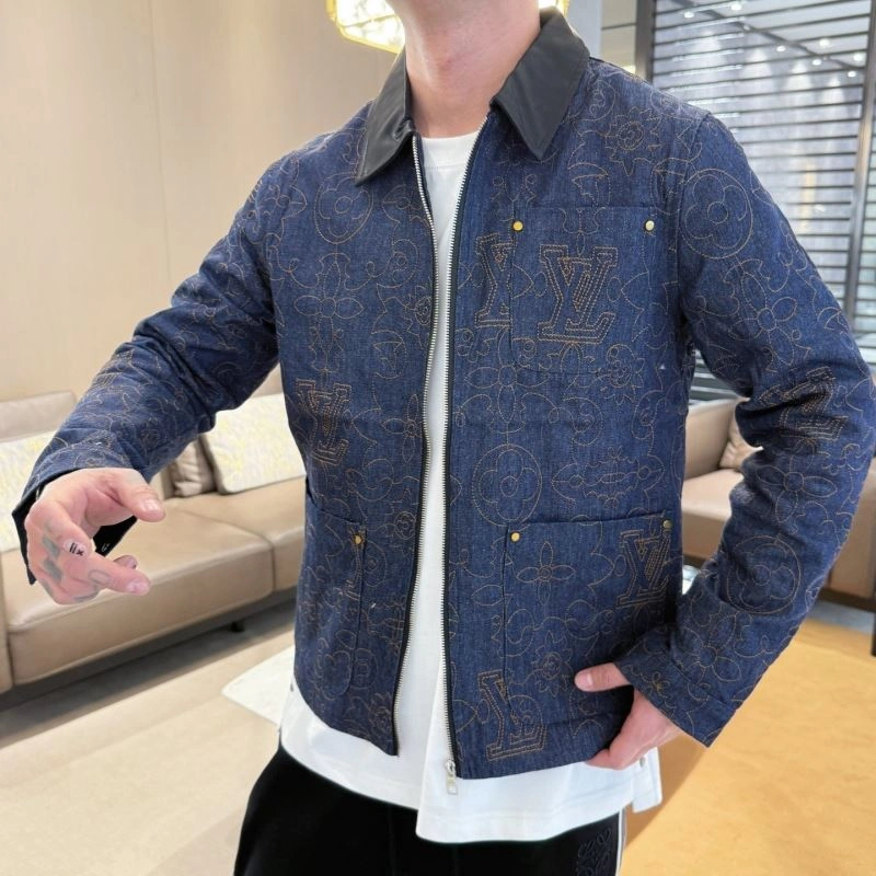 Louis Vuitton Outwear Durable 132937