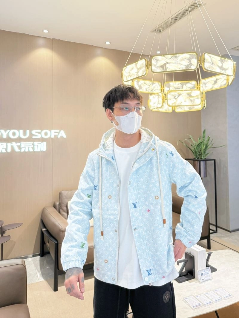 Louis Vuitton Outwear Seasonal 132917