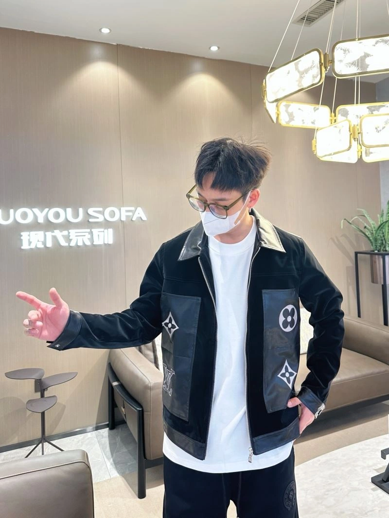 Louis Vuitton Outwear Breathable 132918