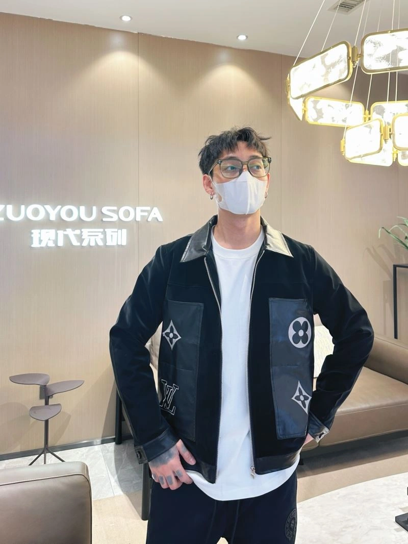 Louis Vuitton Outwear Breathable 132918