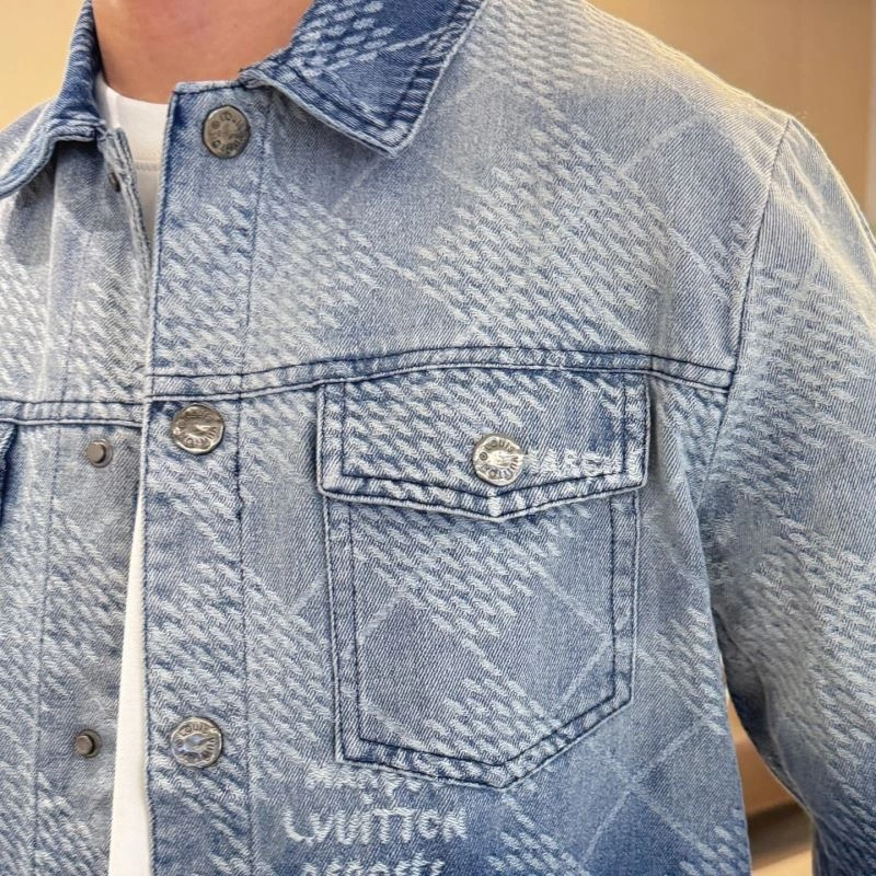 Louis Vuitton Outwear Lightweight 132913