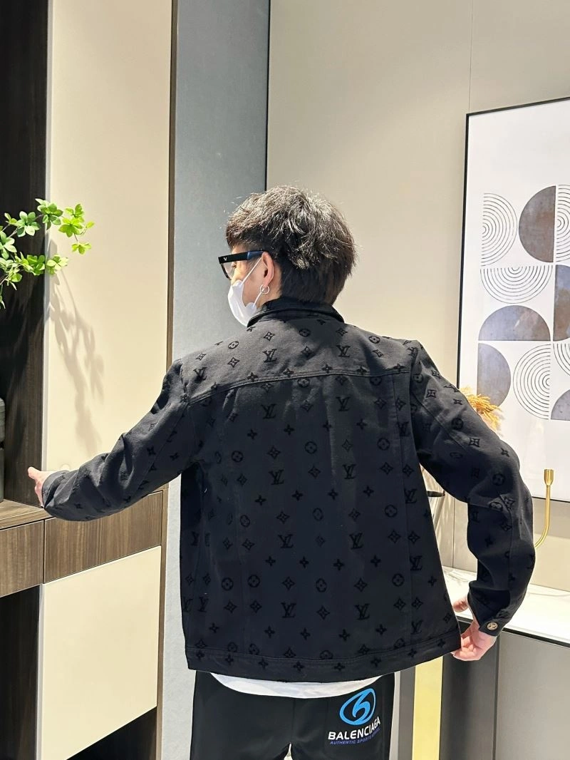 TravelReady Louis Vuitton Outwear 132924