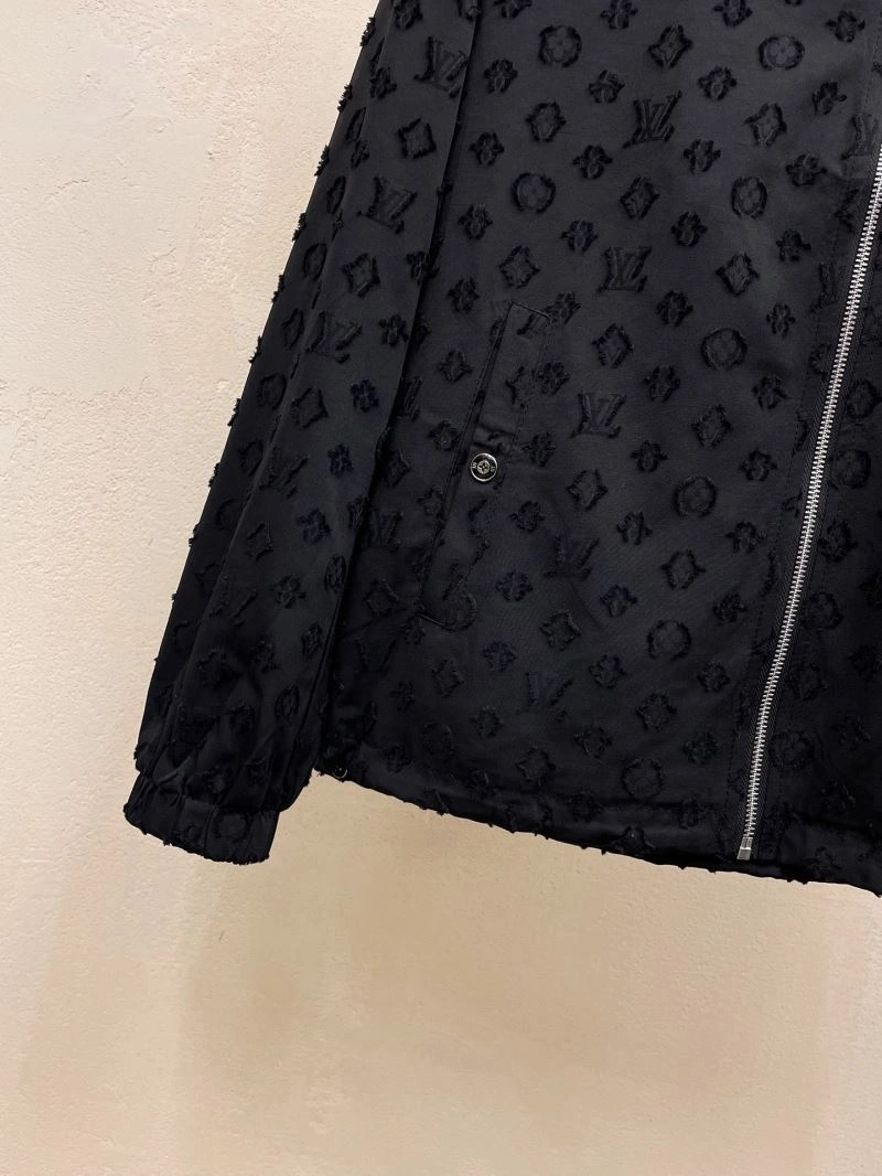 OnTrend Louis Vuitton Outwear 132936