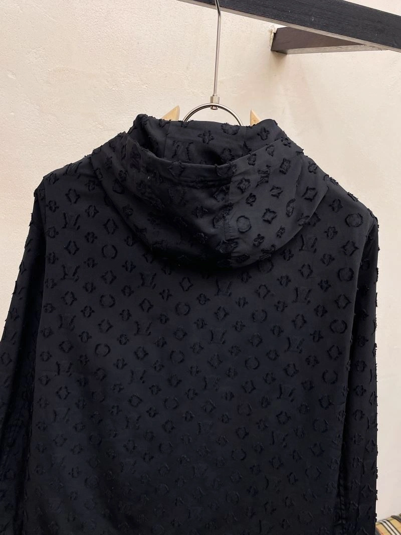 OnTrend Louis Vuitton Outwear 132936