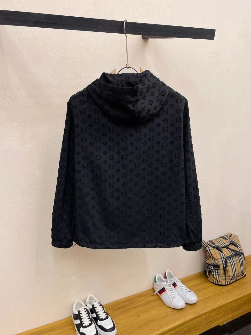OnTrend Louis Vuitton Outwear 132936