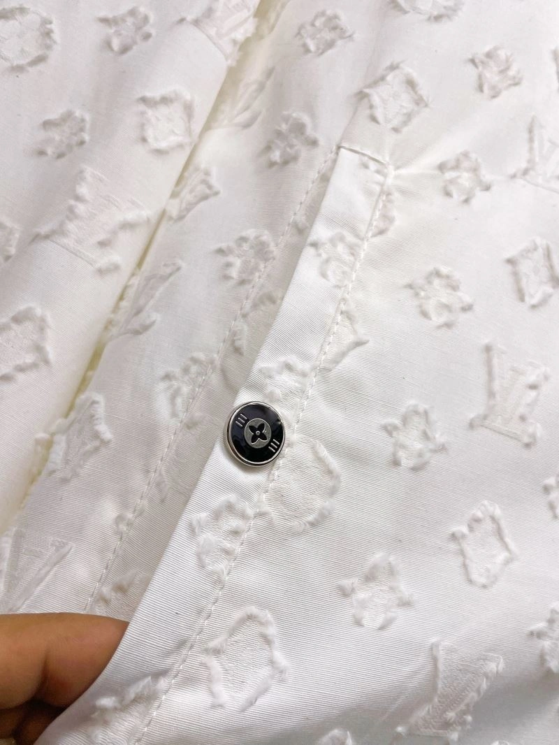 Louis Vuitton Outwear Lightweight 132934