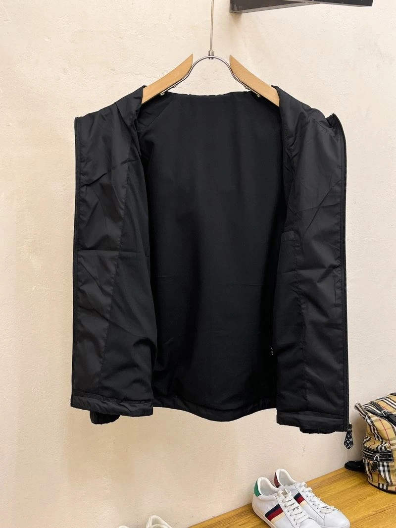 TechFriendly Louis Vuitton Outwear 132905