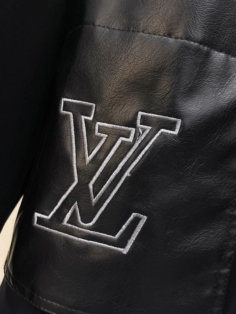 Louis Vuitton Outwear Sporty 132933