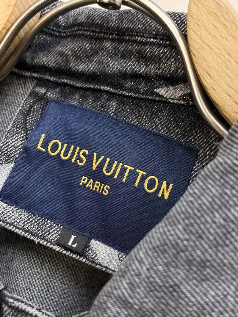 EasyCare Louis Vuitton Outwear 132909