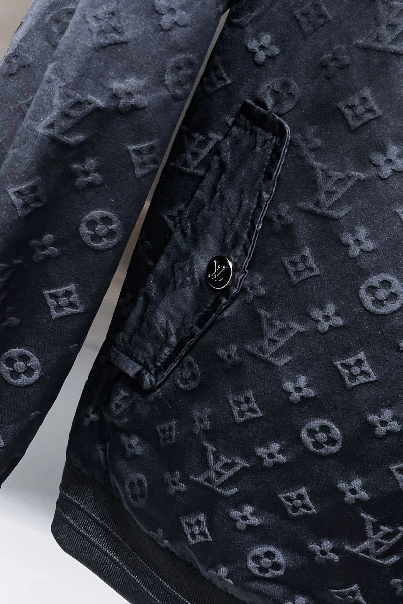 Louis Vuitton Outwear AllSeason 132900