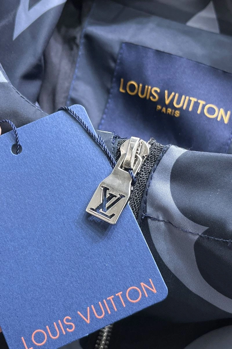 Thermal Louis Vuitton Outwear 132884