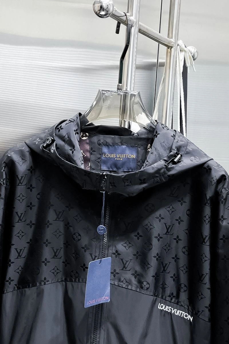 Louis Vuitton Outwear SoftTouch 132879