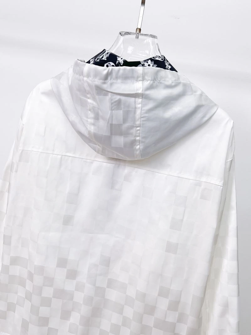 WrinkleFree Louis Vuitton Outwear 132875