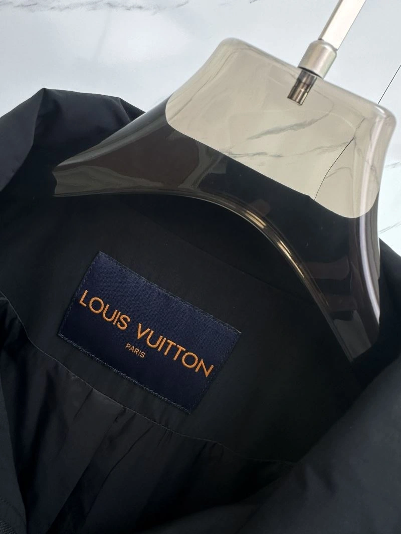 Louis Vuitton Outwear Bright 132877