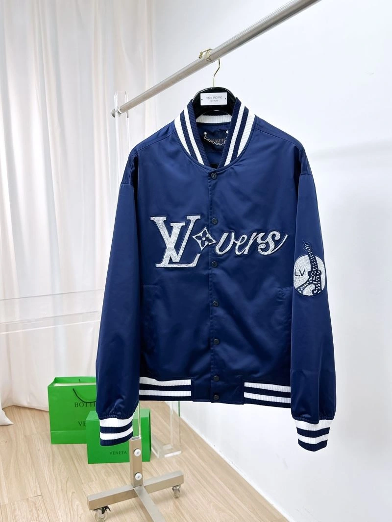 Louis Vuitton Outwear Durable 132892