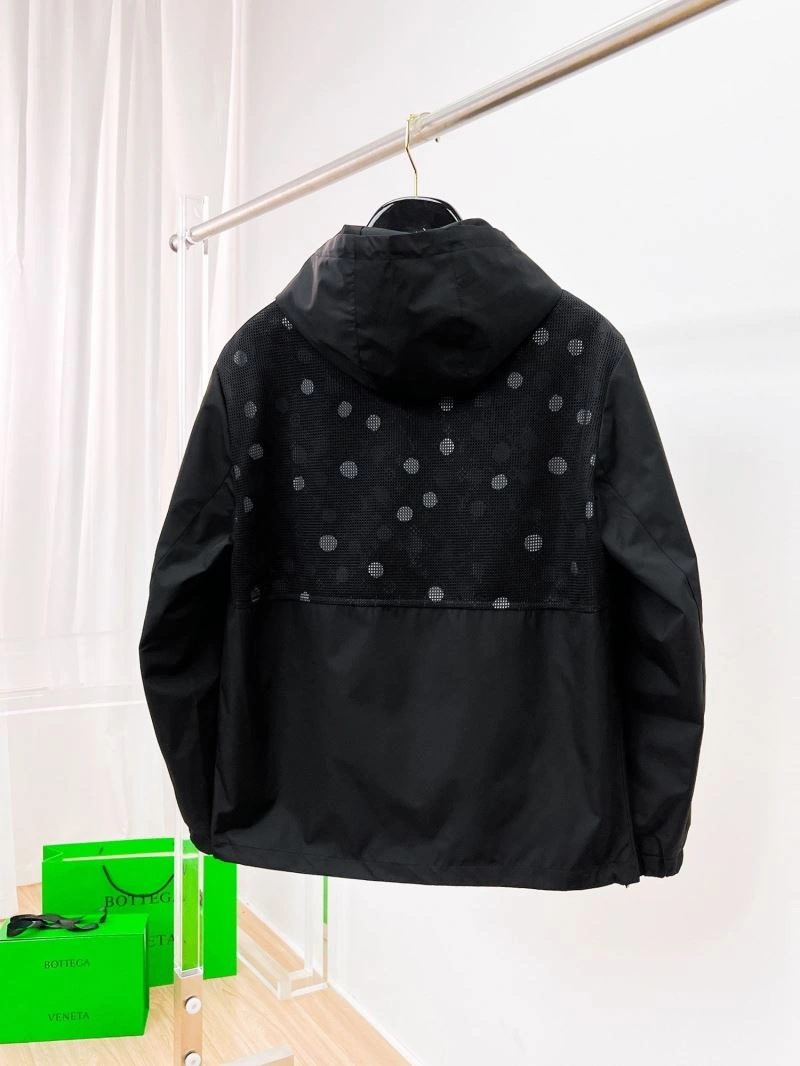 ModernLook Louis Vuitton Outwear 132889