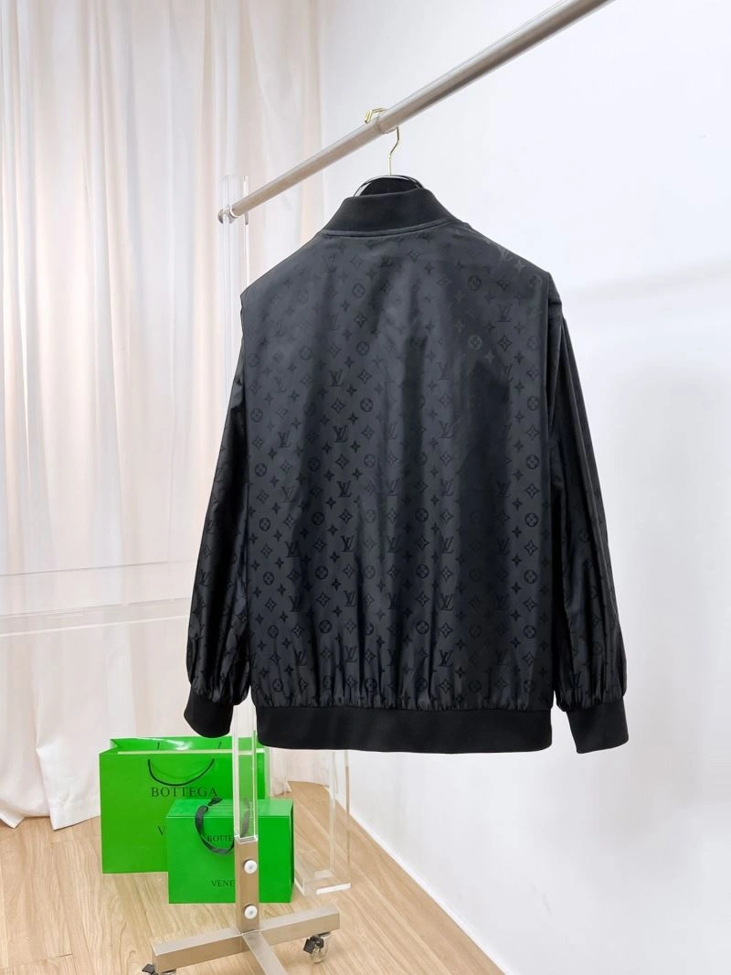 FashionForward Louis Vuitton Outwear 132886