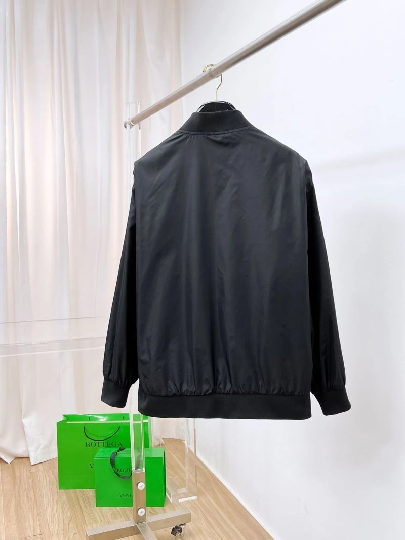FashionForward Louis Vuitton Outwear 132886
