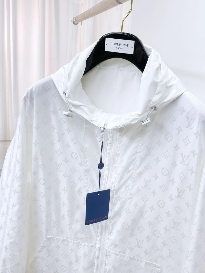 Affordable Louis Vuitton Outwear 132894