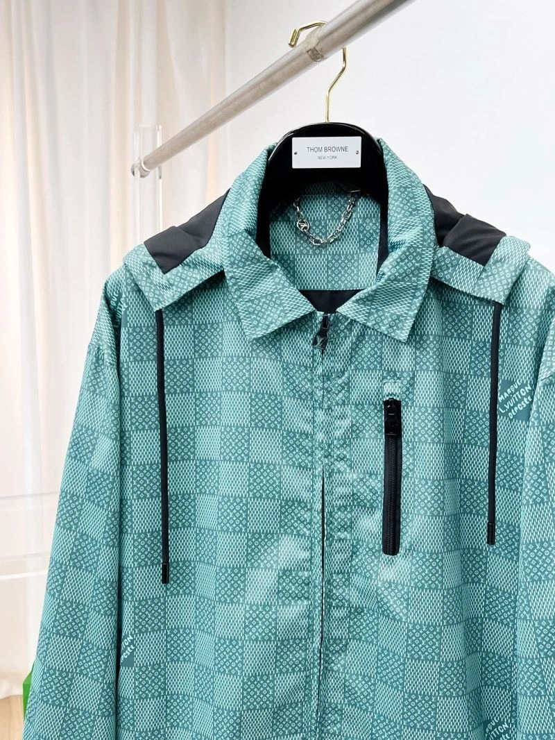 Louis Vuitton Outwear Stretchable 132887
