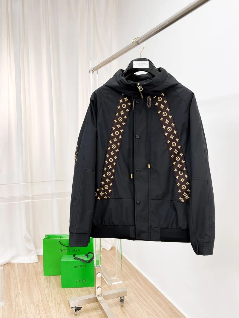 Louis Vuitton Outwear AllSeason 132865