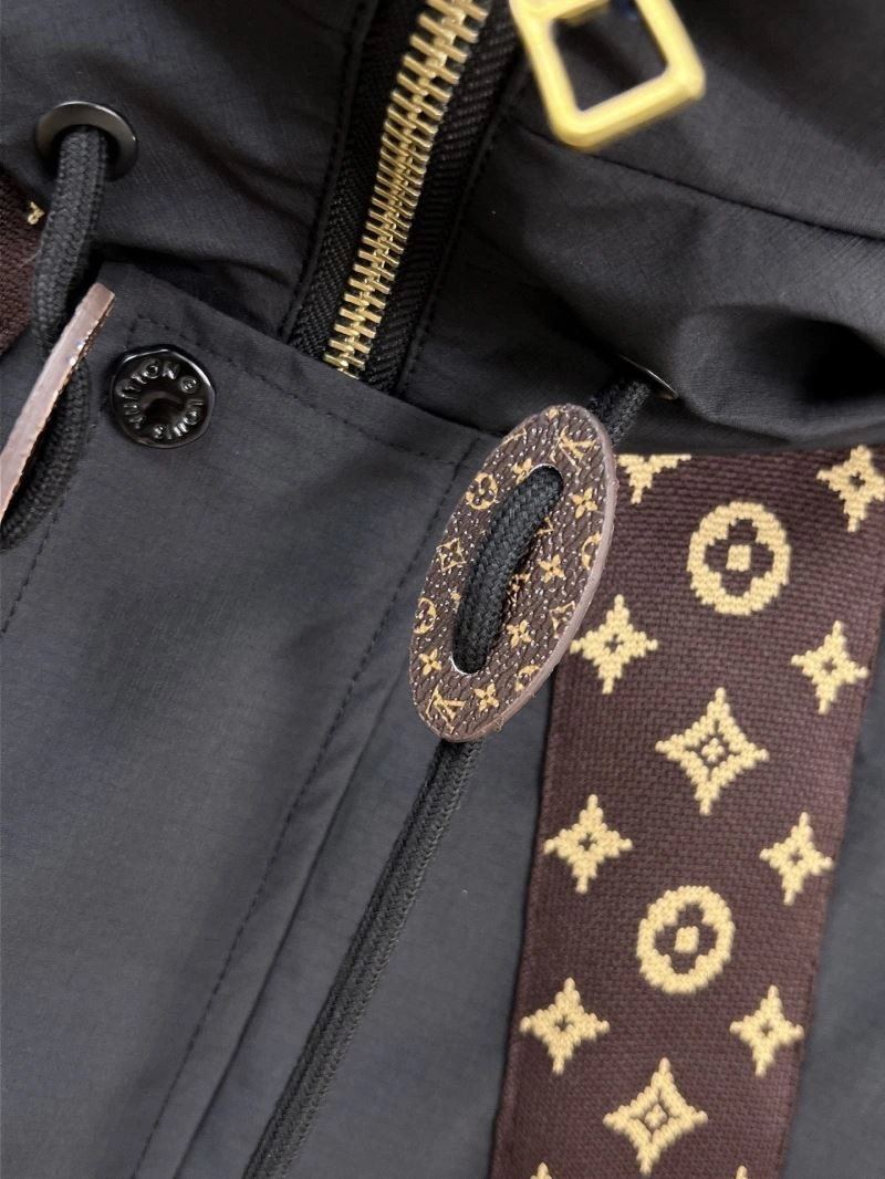Louis Vuitton Outwear AllSeason 132865