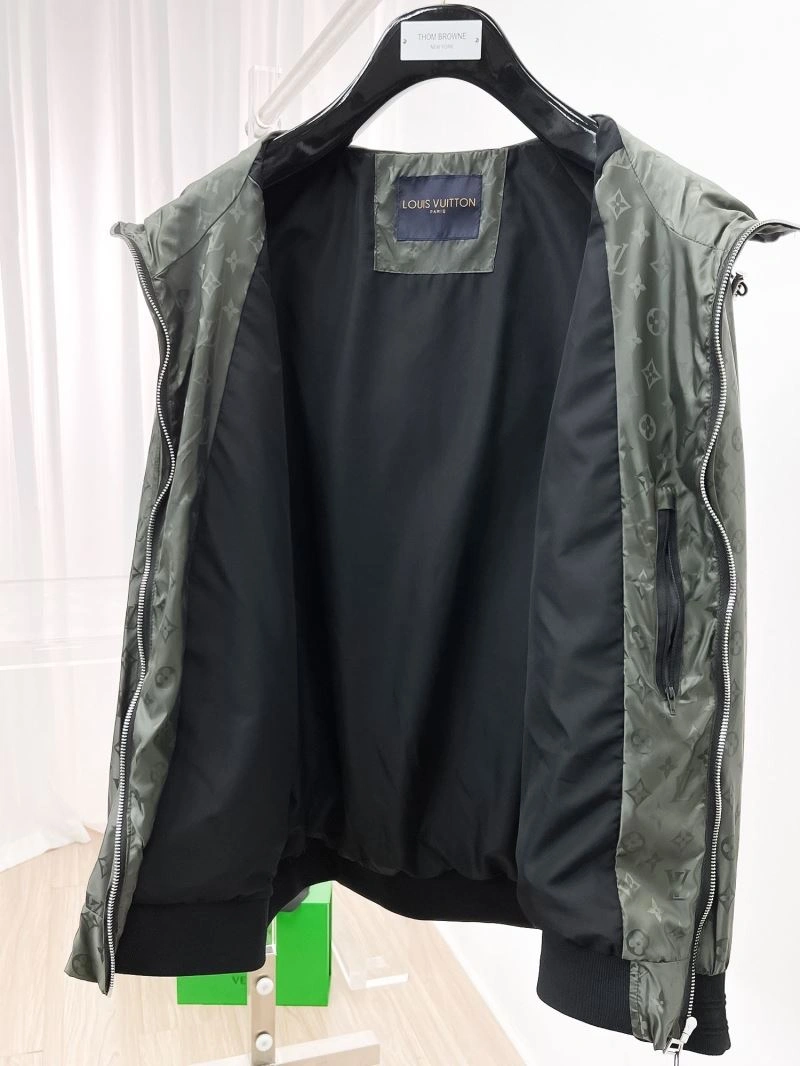 SoftTouch Louis Vuitton Outwear 132869