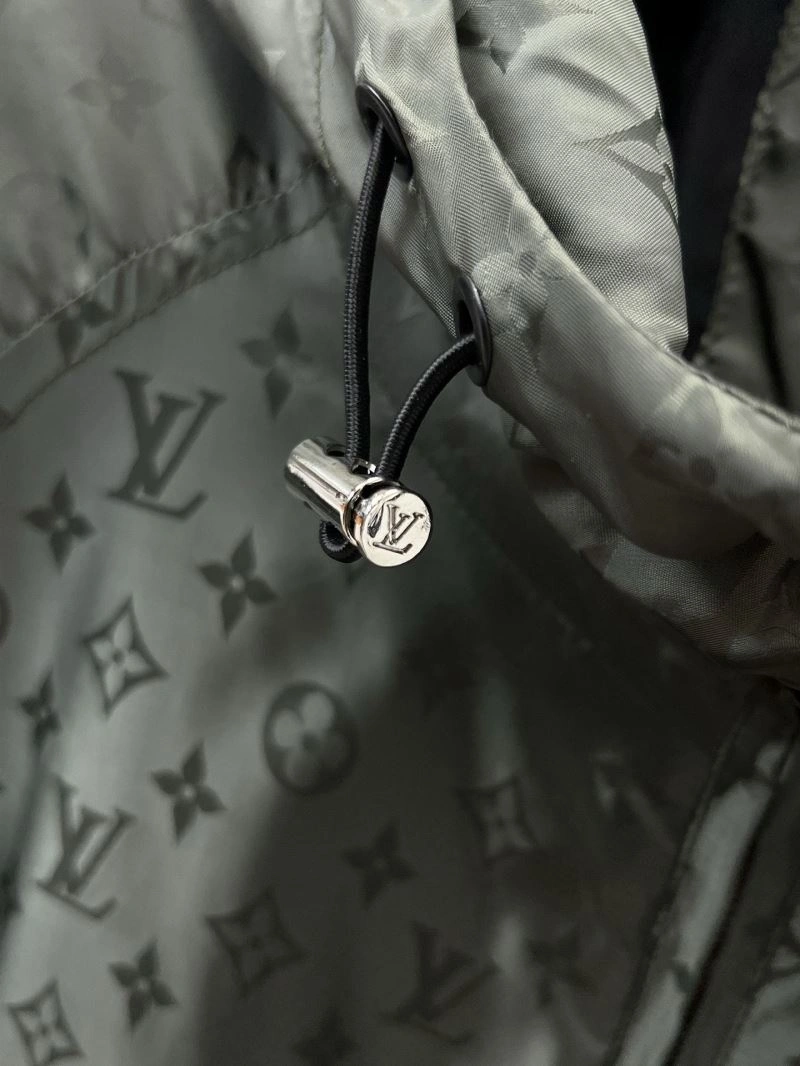 SoftTouch Louis Vuitton Outwear 132869