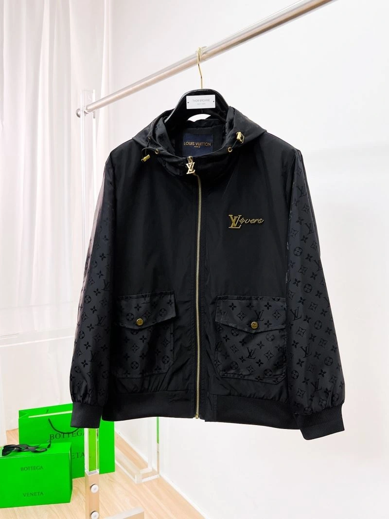 Louis Vuitton Outwear Effortless 132862