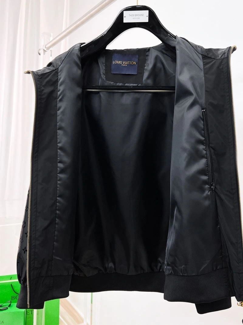 Louis Vuitton Outwear Effortless 132862