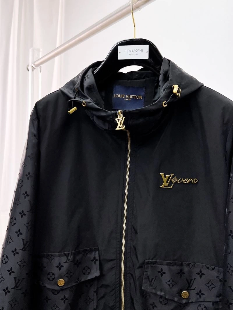 Louis Vuitton Outwear Effortless 132862