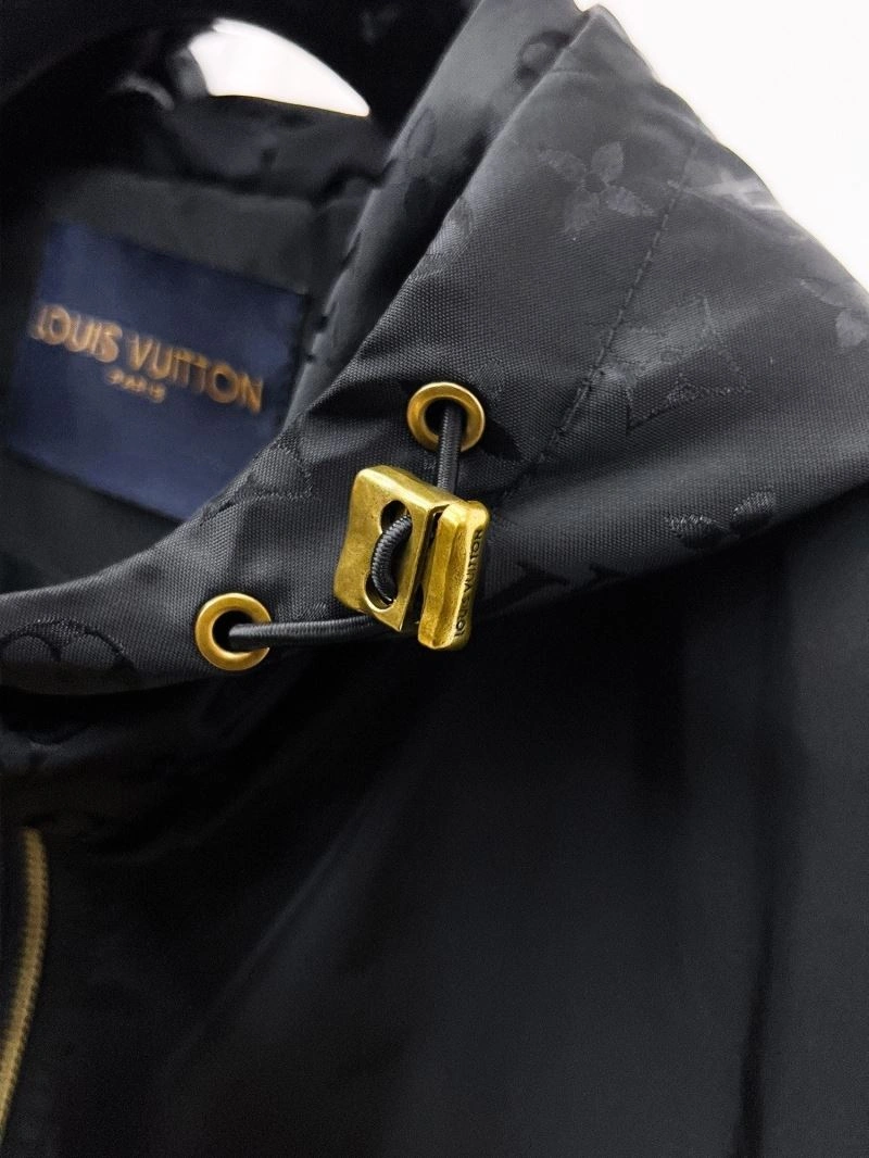 Louis Vuitton Outwear Effortless 132862