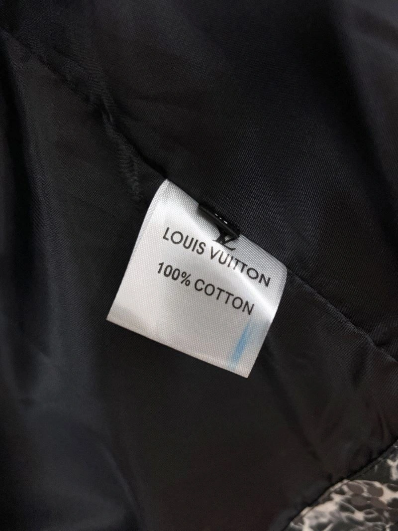 StreetReady Louis Vuitton Outwear 132861