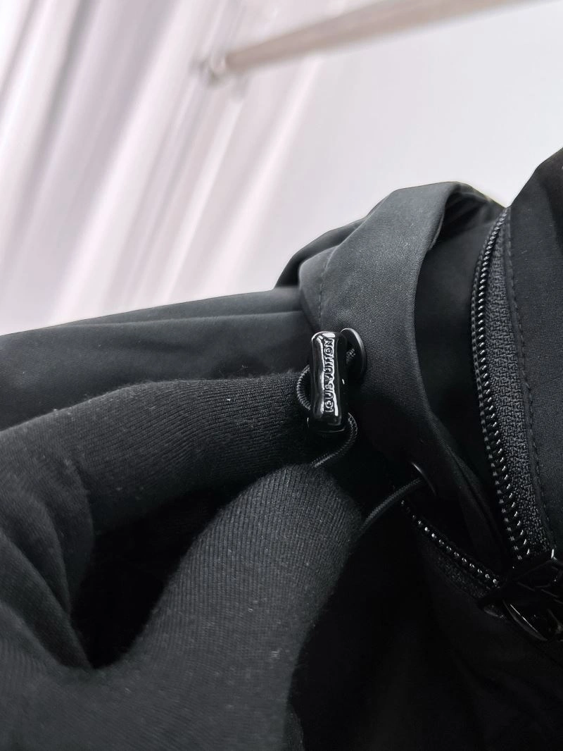 MultiPurpose Louis Vuitton Outwear 132864