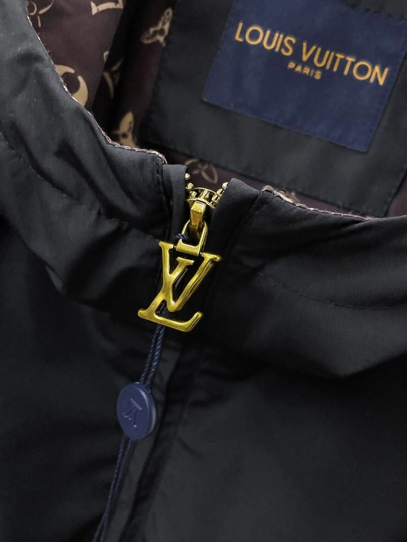EasyMatch Louis Vuitton Outwear 132857