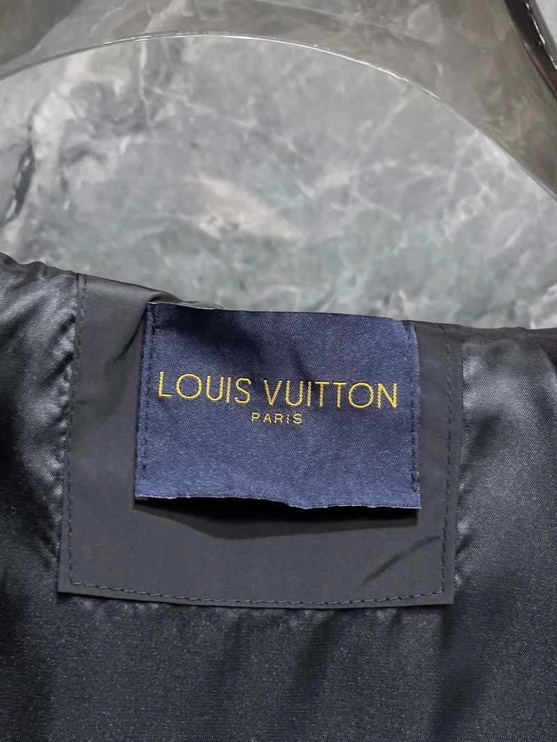 Louis Vuitton Outwear Durable 132840
