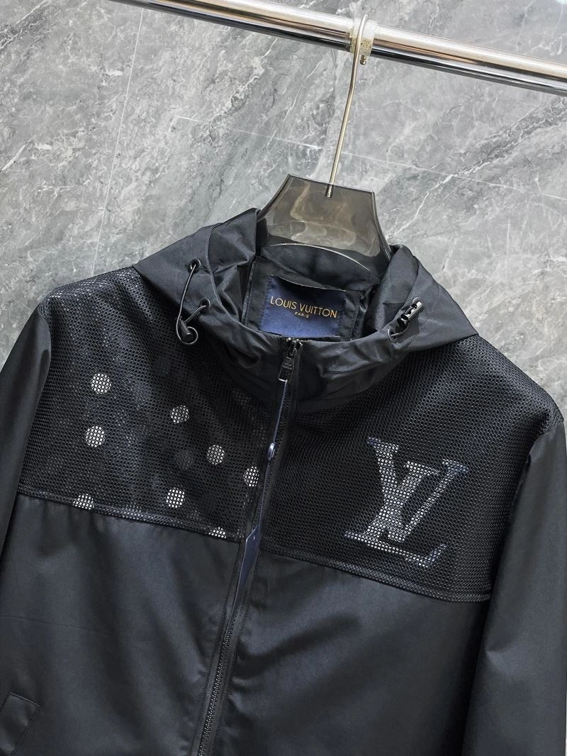 Casual Louis Vuitton Outwear 132839