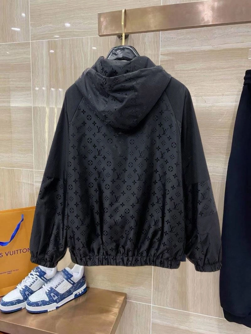Louis Vuitton Outwear Durable 132855