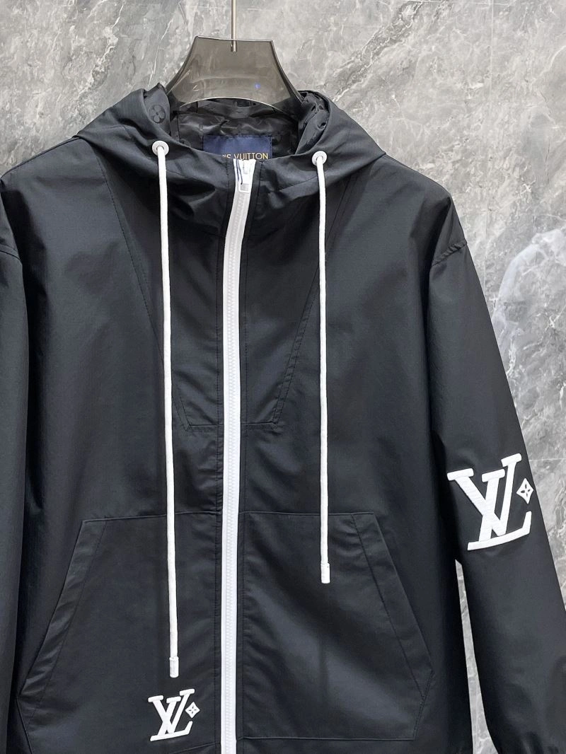 GoodFit Louis Vuitton Outwear 132853