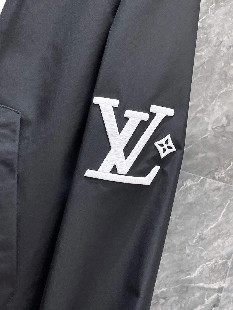 GoodFit Louis Vuitton Outwear 132853