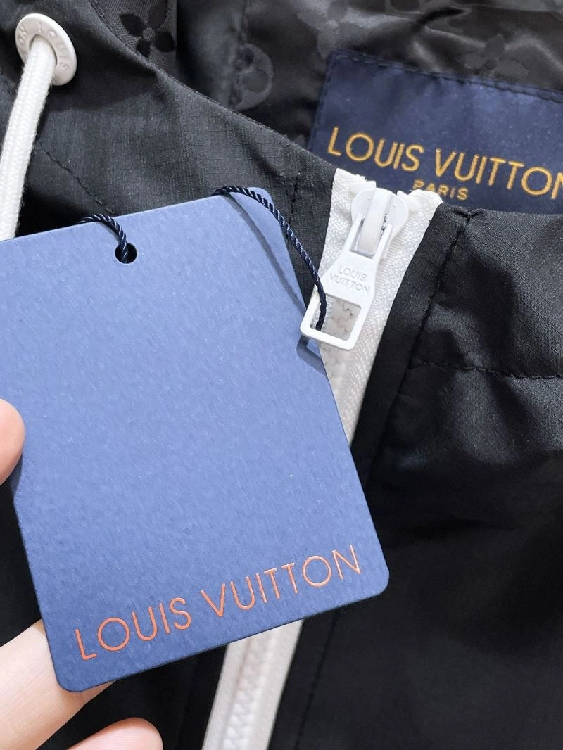 GoodFit Louis Vuitton Outwear 132853