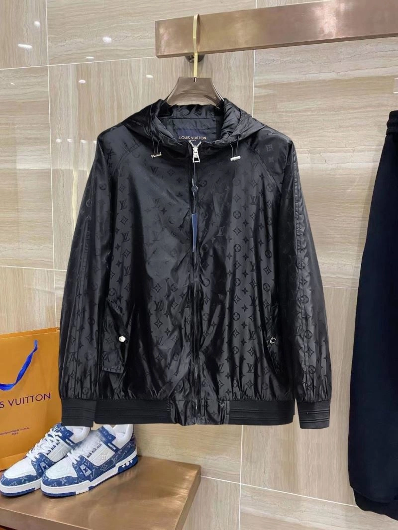 Louis Vuitton Outwear FlexibleFit 132845