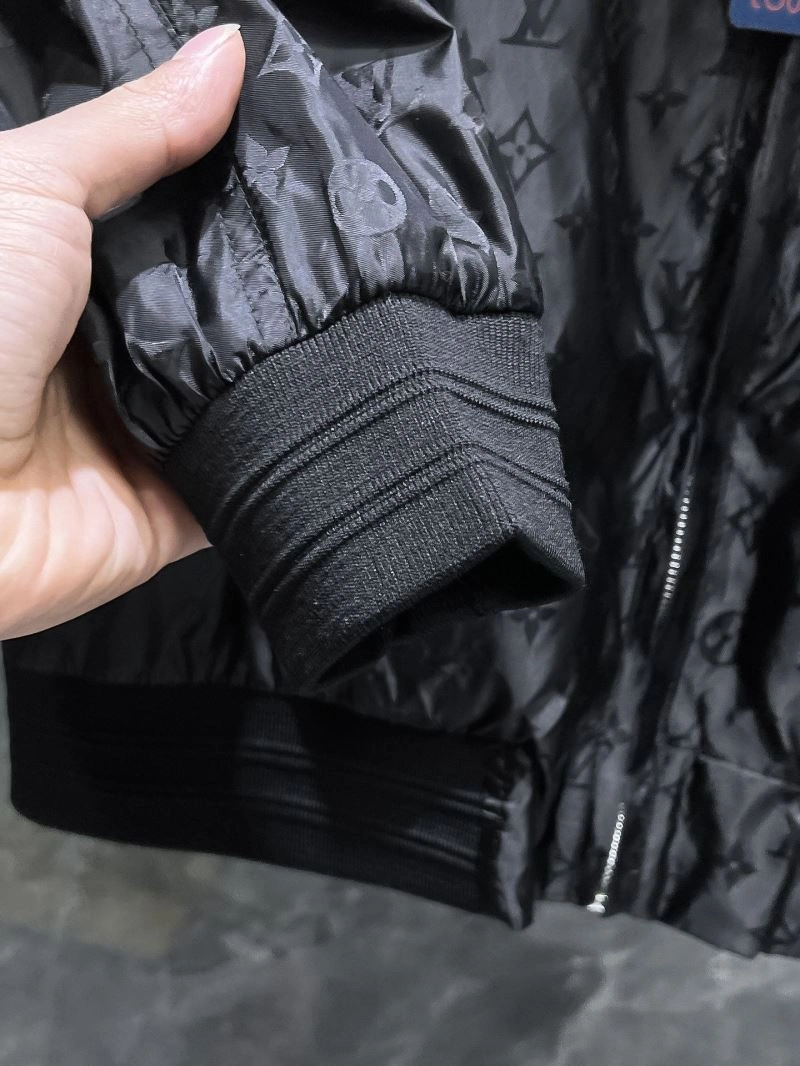 Louis Vuitton Outwear FlexibleFit 132845