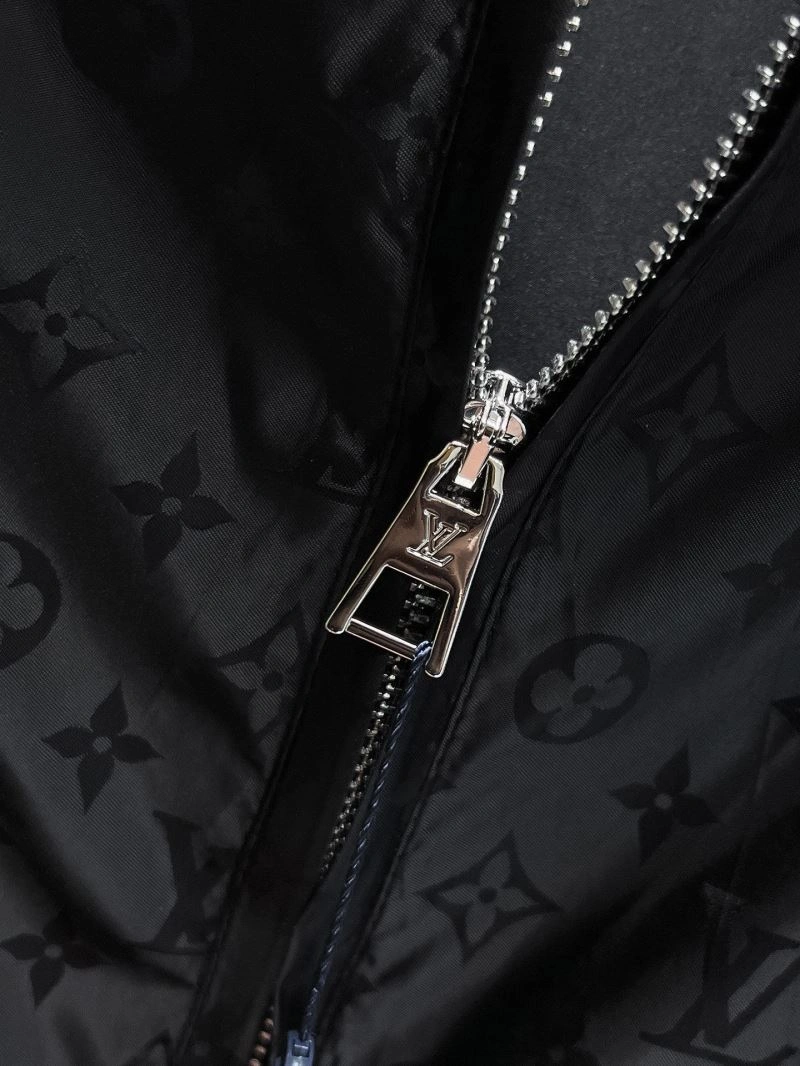 Louis Vuitton Outwear FlexibleFit 132845