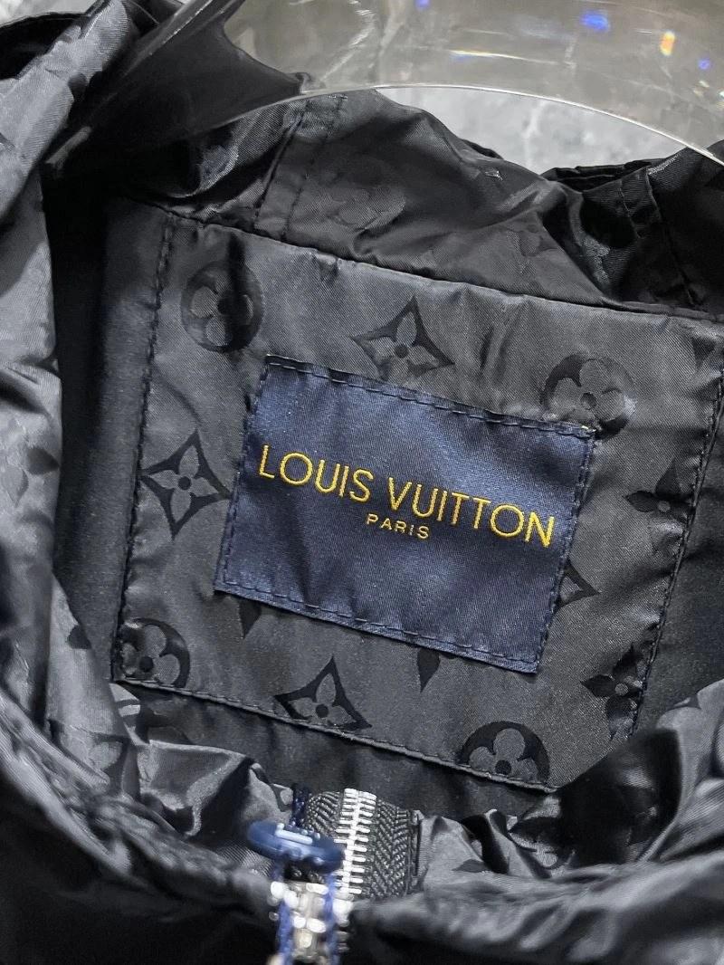 Louis Vuitton Outwear FlexibleFit 132845